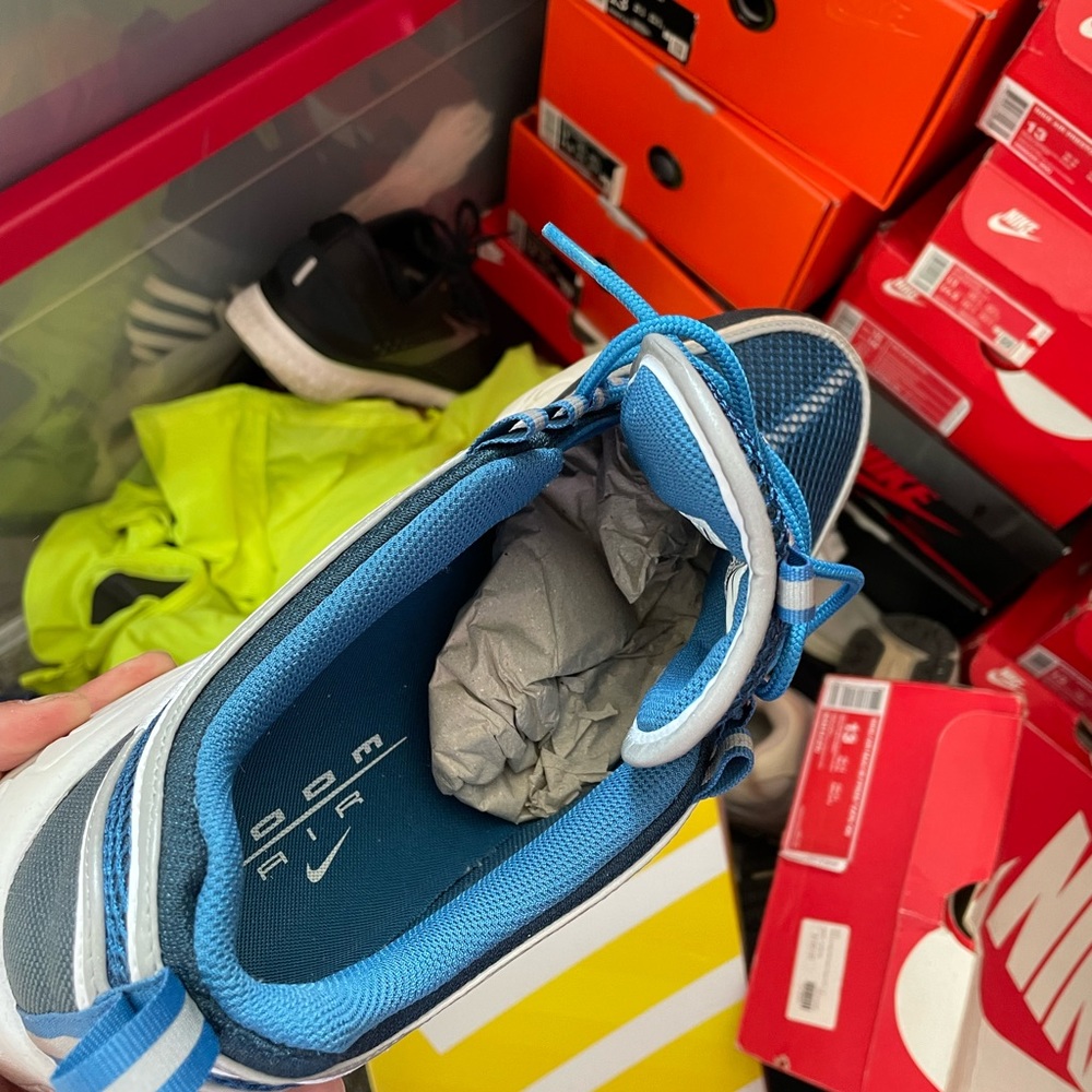 Nike zoom sprdn worn once